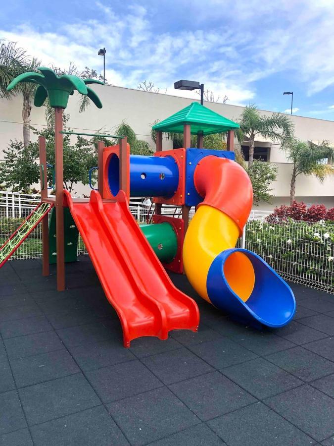 Ape Estilo Resort C/ Pe Na Areia E Vista Mar, Proximo Ao Beto Carrero Piçarras エクステリア 写真