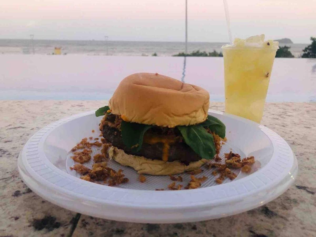 Ape Estilo Resort C/ Pe Na Areia E Vista Mar, Proximo Ao Beto Carrero Piçarras エクステリア 写真