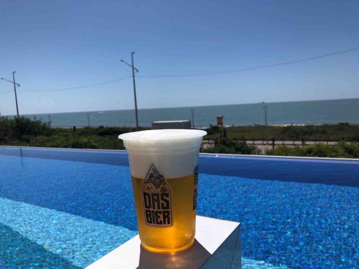 Ape Estilo Resort C/ Pe Na Areia E Vista Mar, Proximo Ao Beto Carrero Piçarras エクステリア 写真